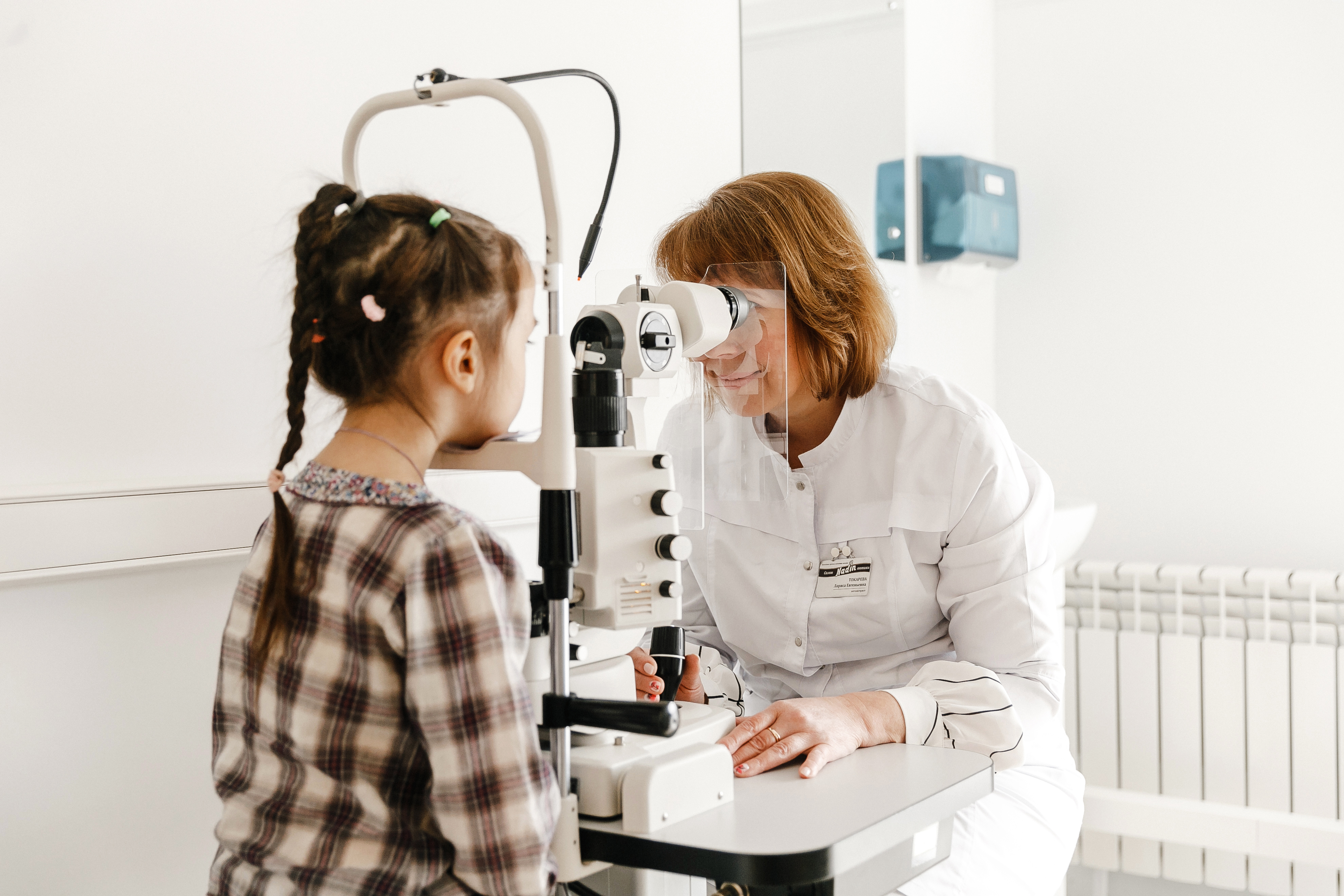 Щелевая лампа с фото- и видеофиксацией